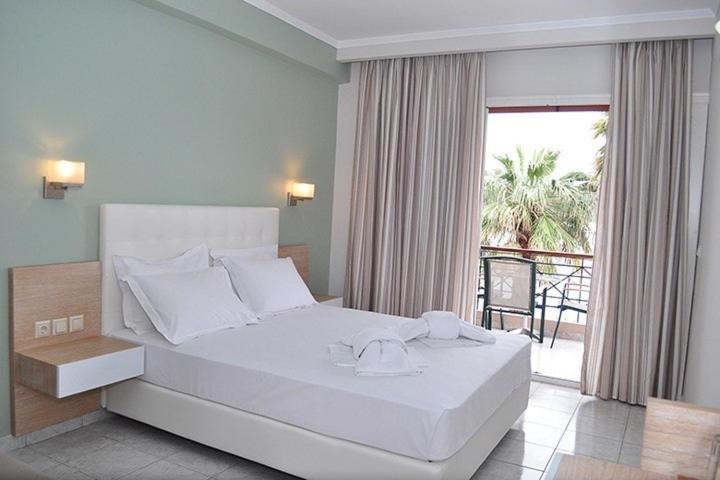 Palm Trees Hotel Nydri  Exterior foto